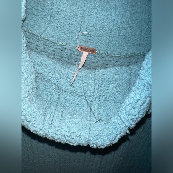 FREE PEOPLE SWEATER LONG SLEEVES .🔥❤️ - Picture 4 of 5